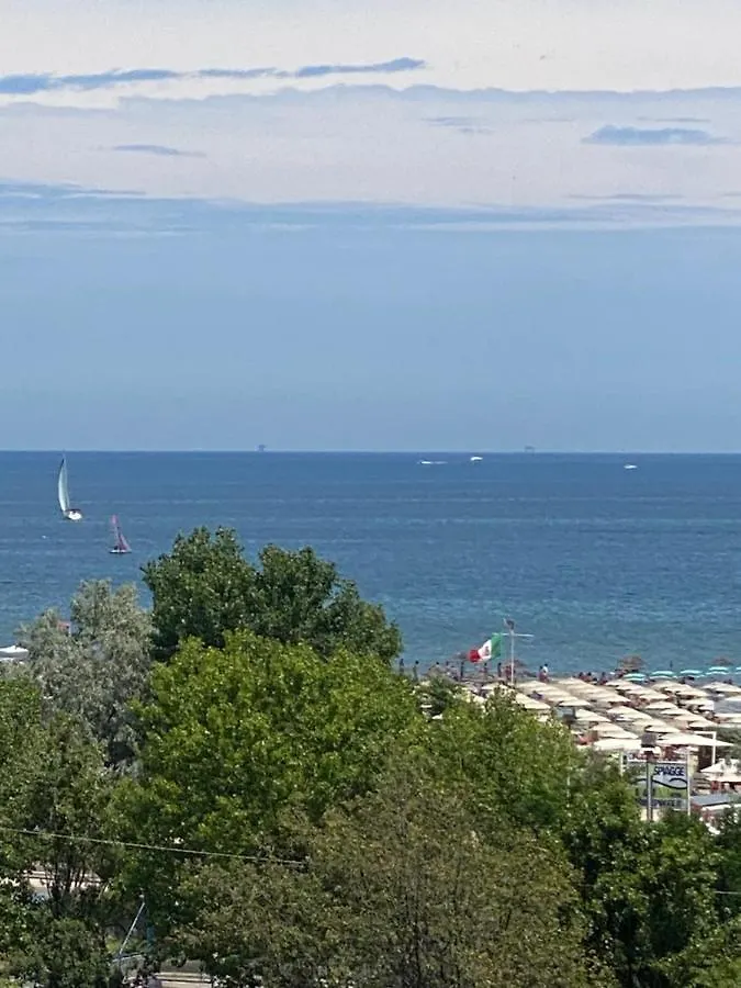 Hotel Biancamano Rimini