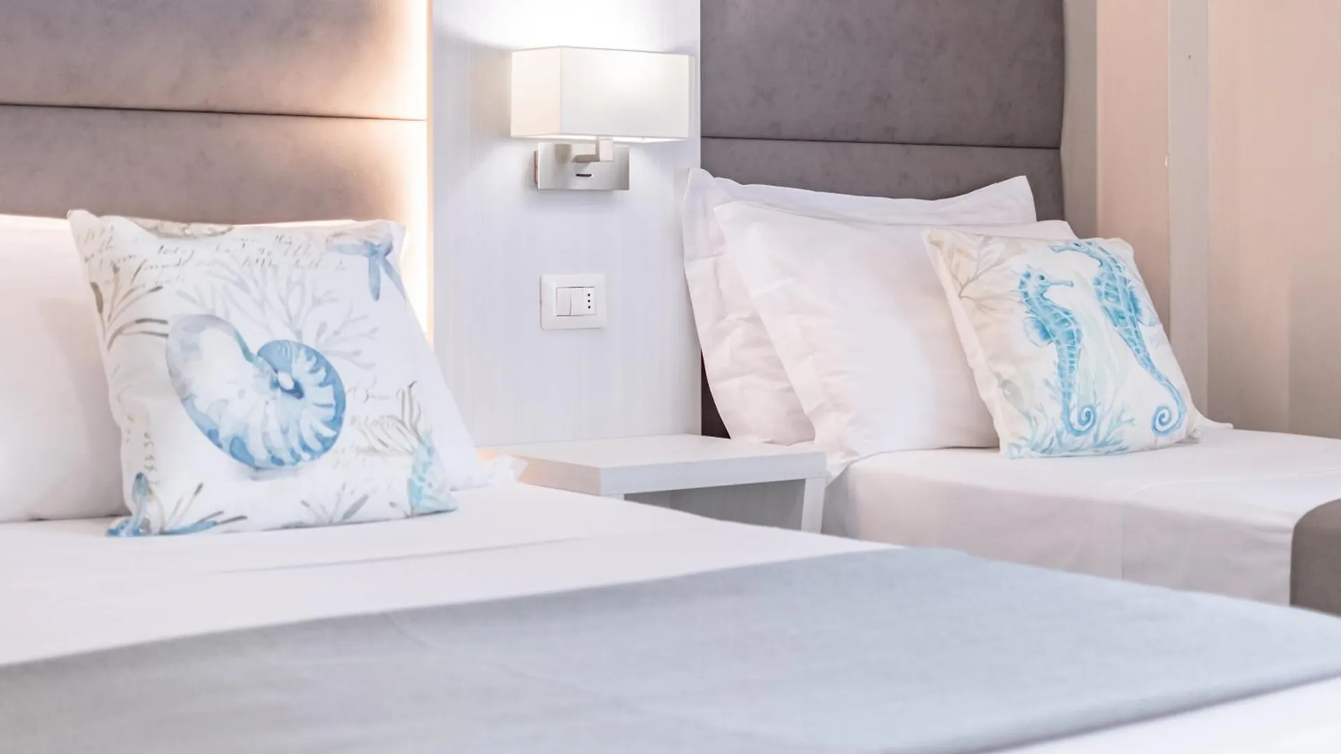 Hotel Biancamano Rimini