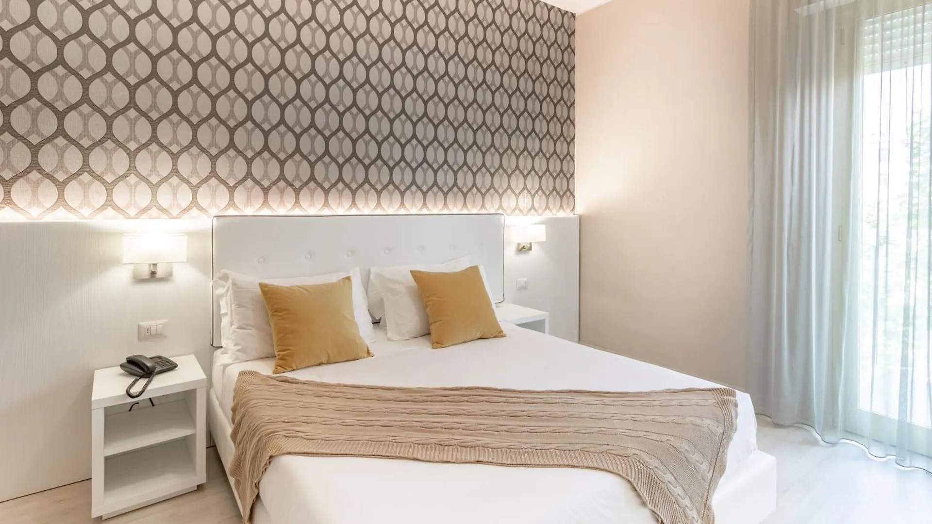 Hotel Biancamano Rimini